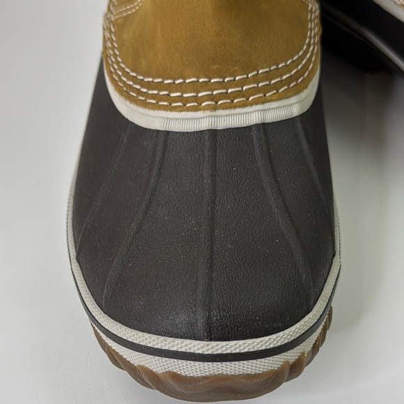 EB Originals Hunt Pac Eddie Bauer Tan and Brown Waterproof Boots - Picture 4 of 15